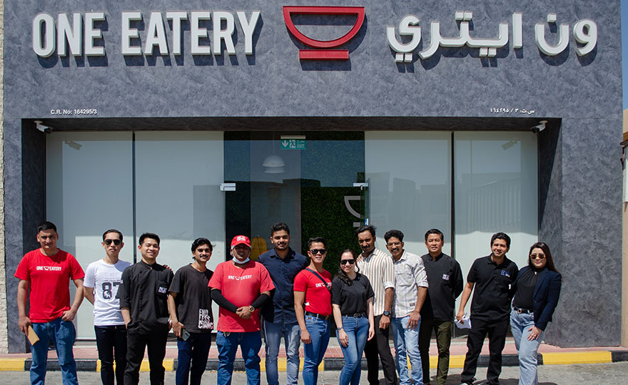 team-image