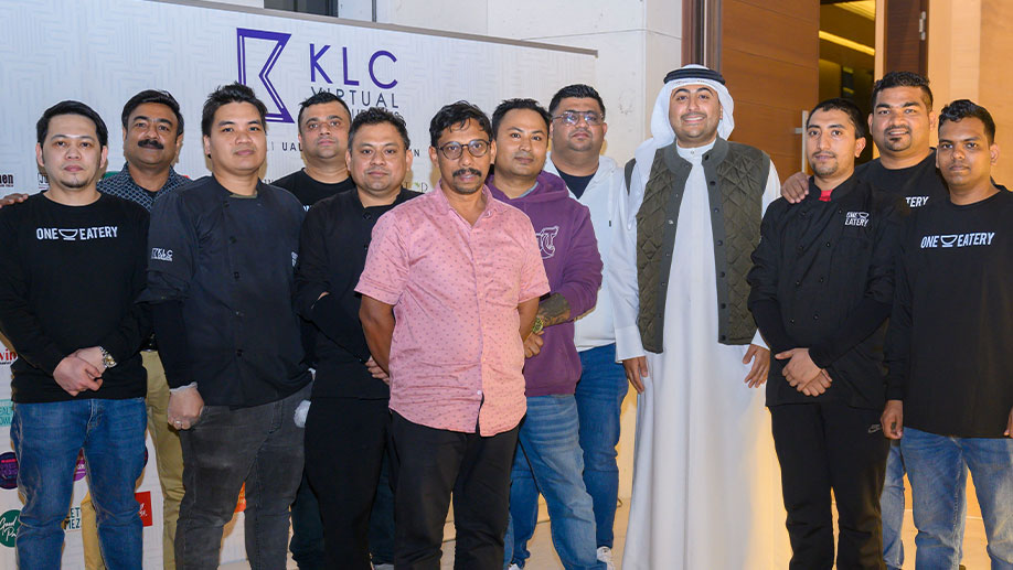 team-image